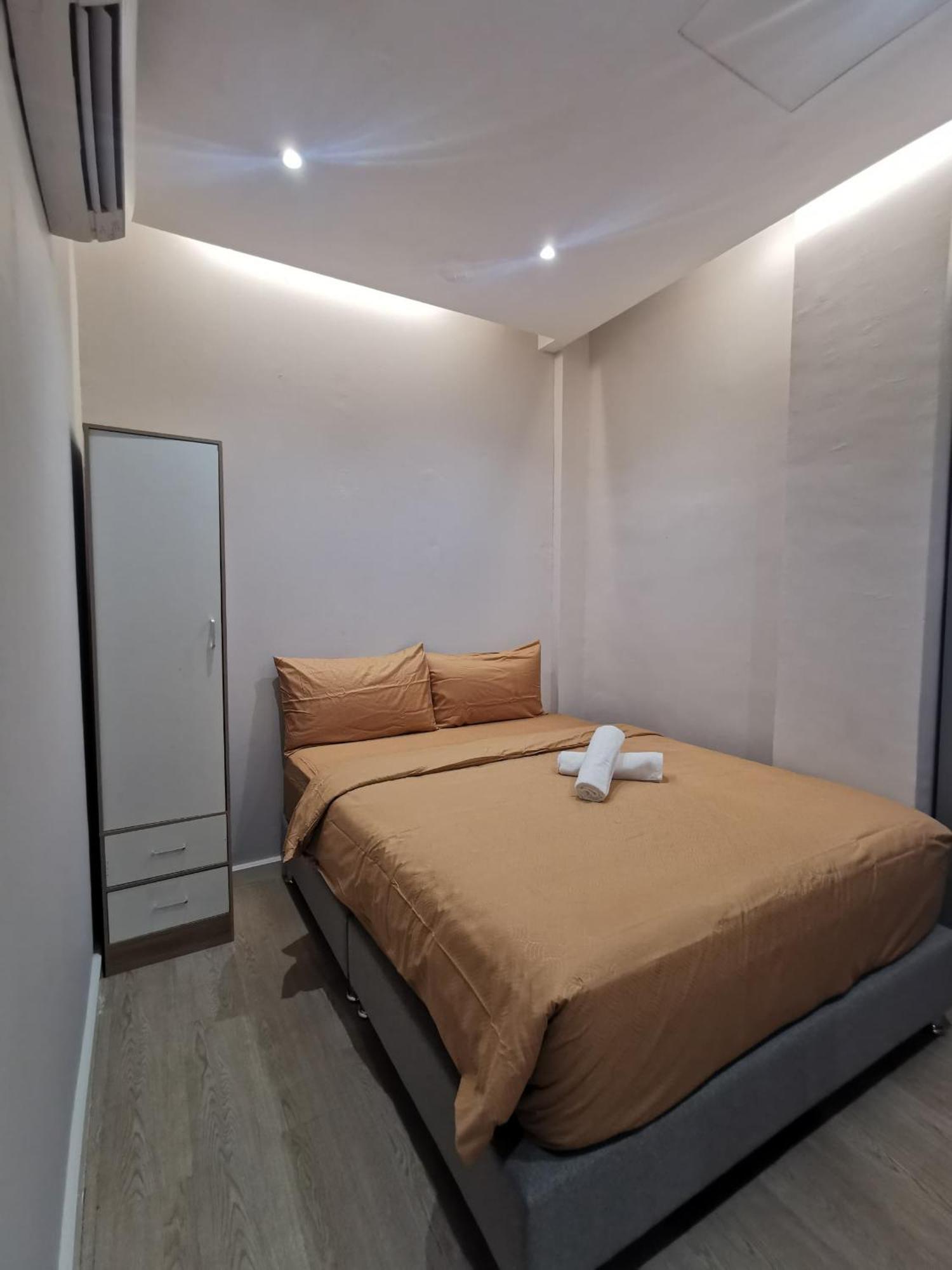 Autumn Guesthouse'S Near Jalan Alor Bukit Bintang Kuala Lumpur Esterno foto