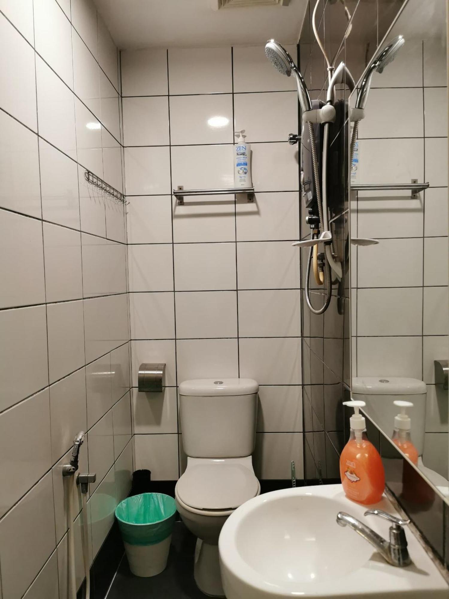 Autumn Guesthouse'S Near Jalan Alor Bukit Bintang Kuala Lumpur Esterno foto